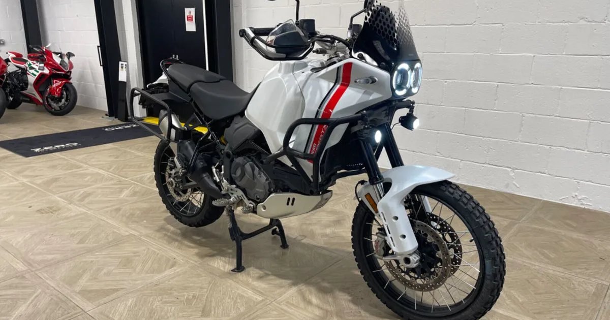 2022 DUCATI DesertX