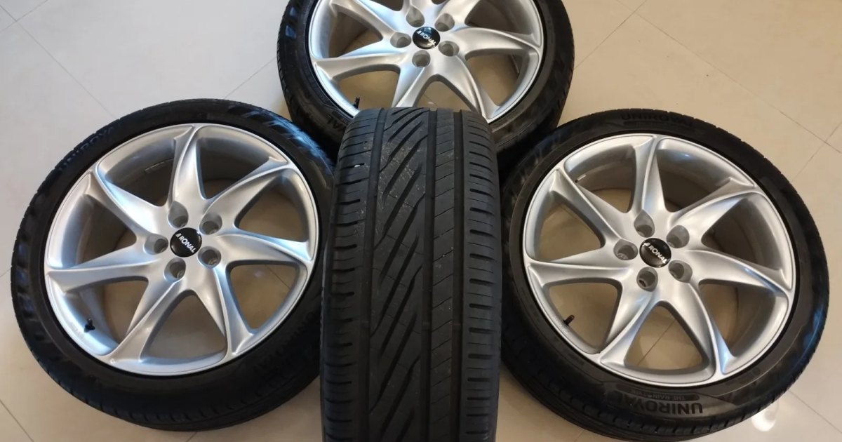 Auto part for sale