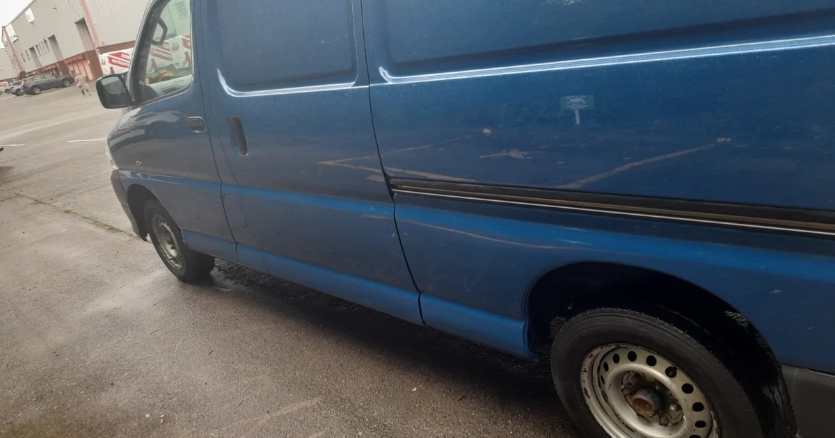2007 Toyota Hiace