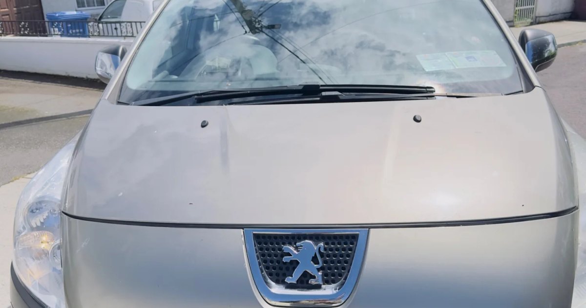 2011 Peugeot 3008