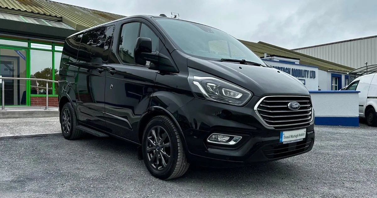 2023 Ford Tourneo Custom