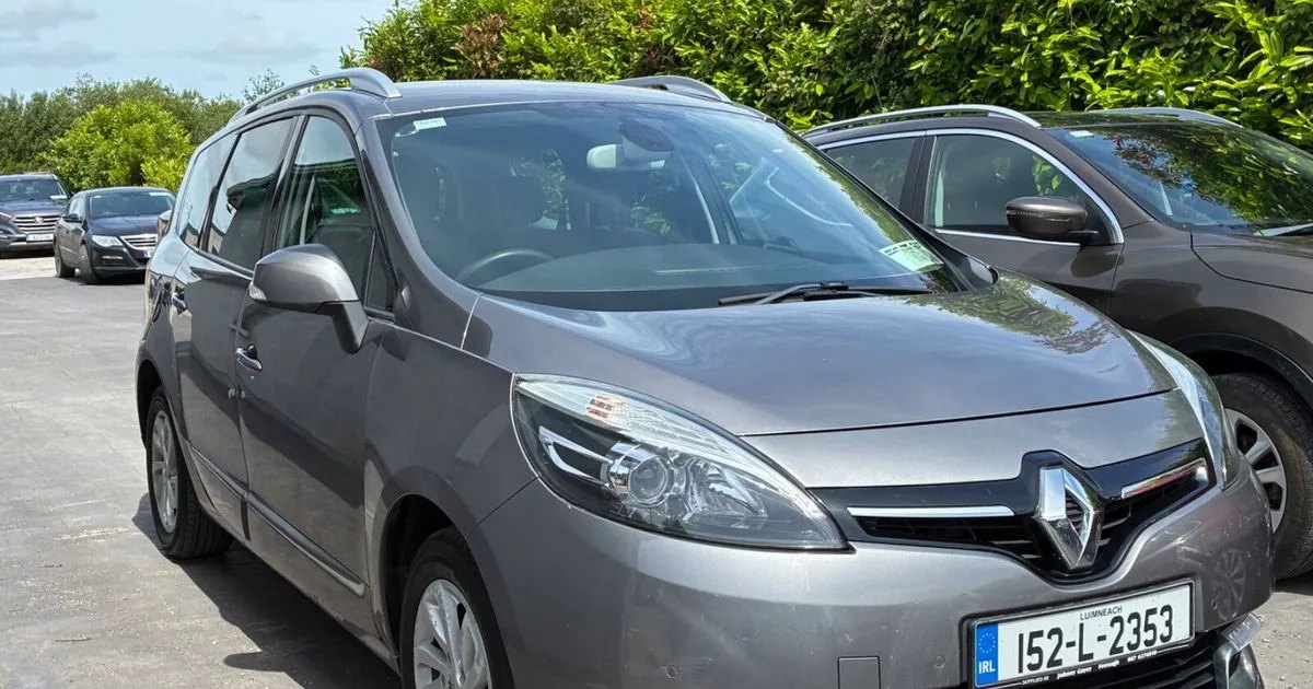 2015 Renault Grand Scenic
