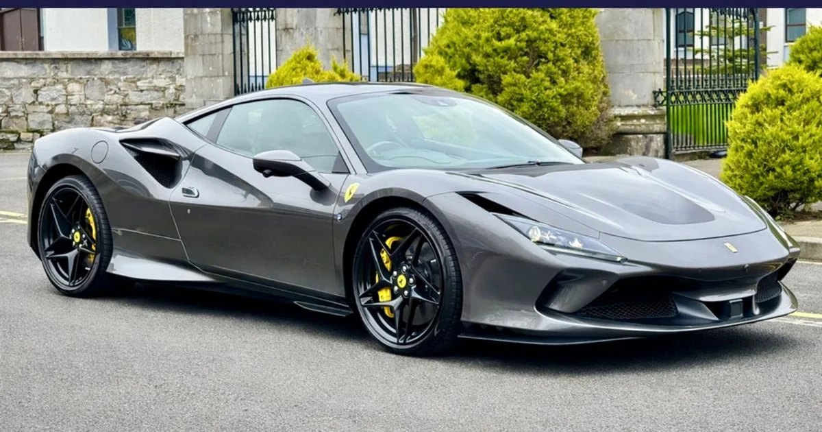 2020 Ferrari F8