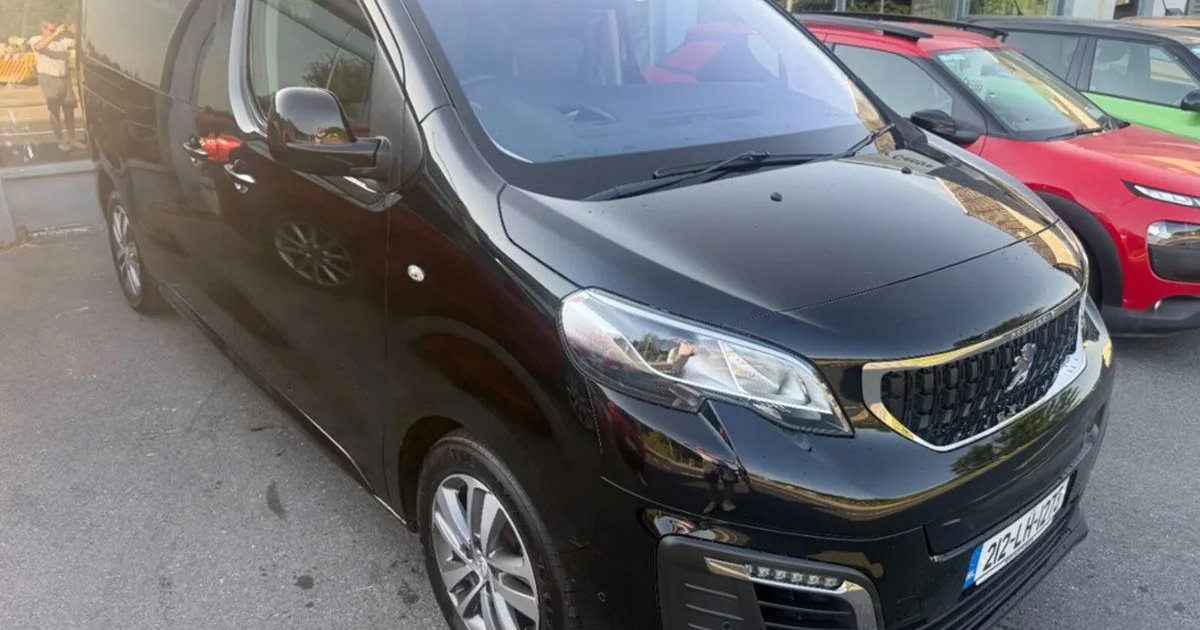 2021 Peugeot Traveller