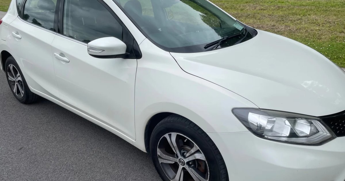 2016 Nissan Pulsar