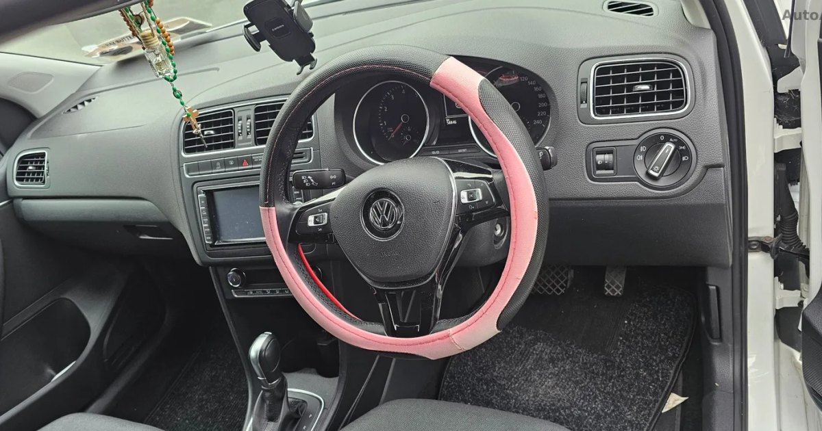 2016 Volkswagen Polo