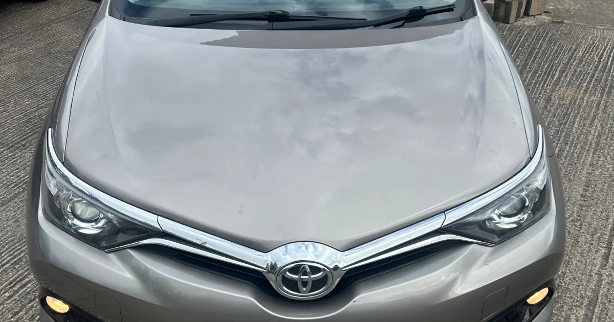 2016 Toyota Auris