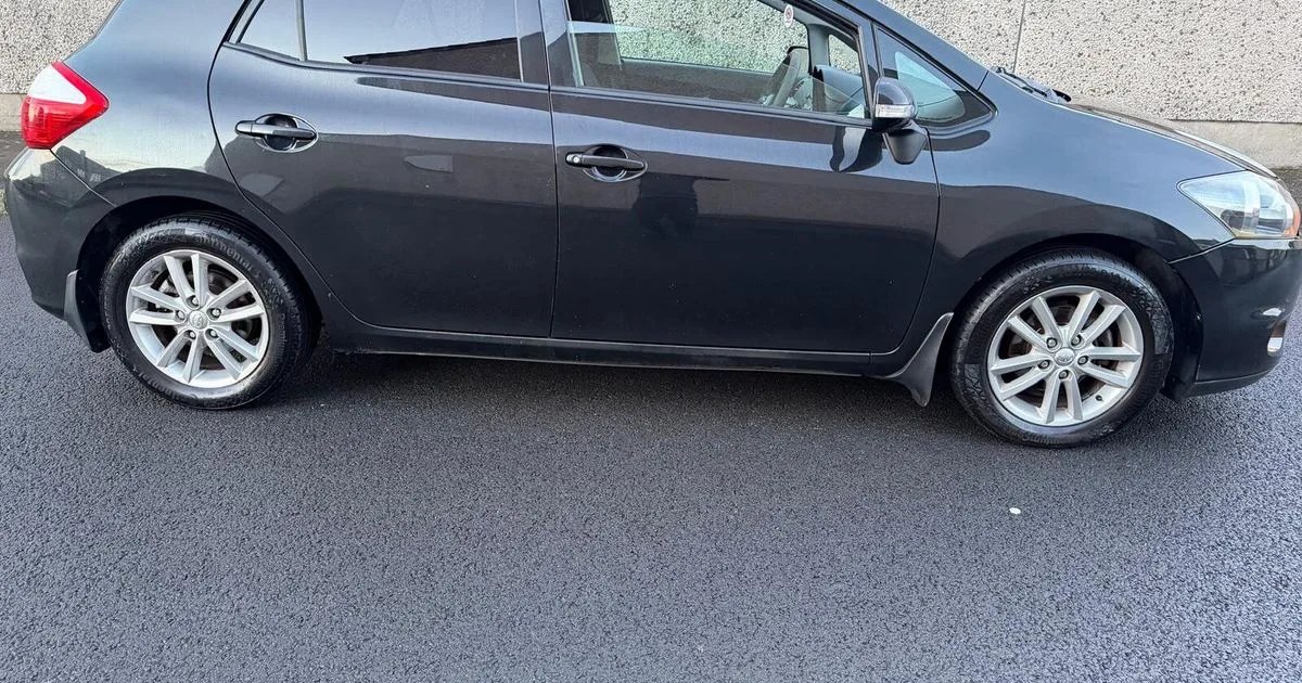 2011 Toyota Auris