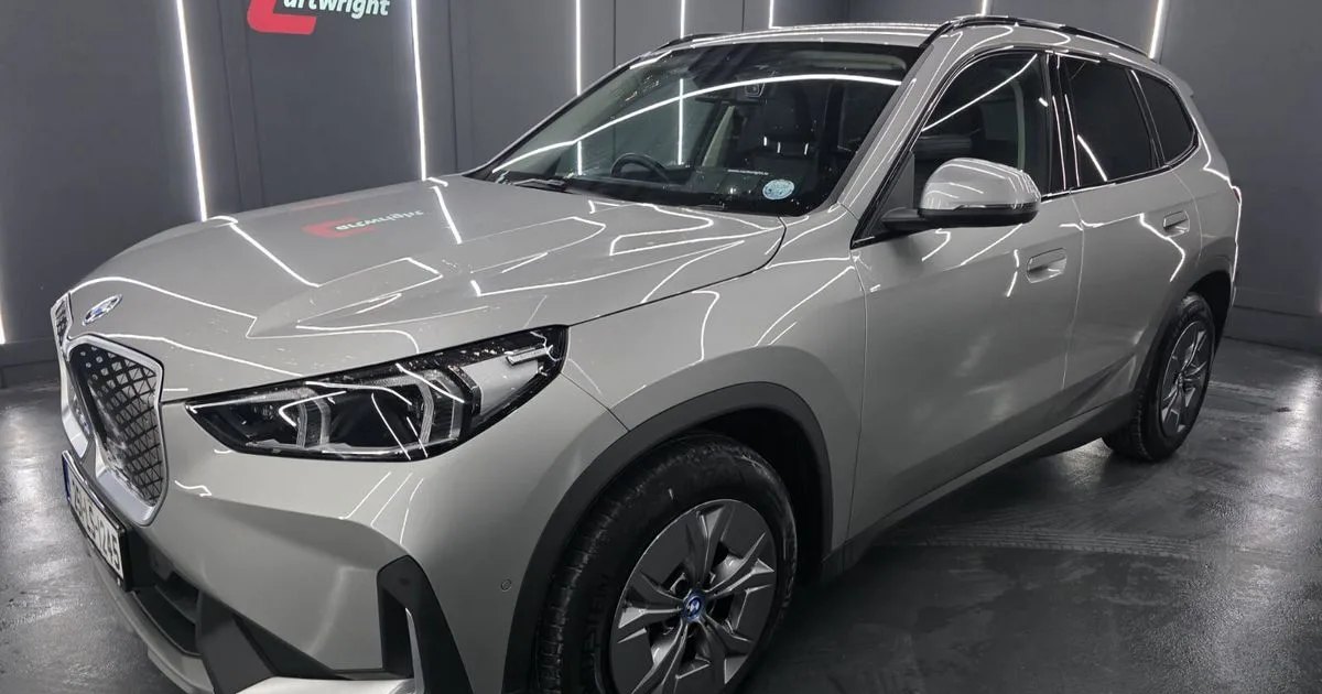 2025 BMW iX1