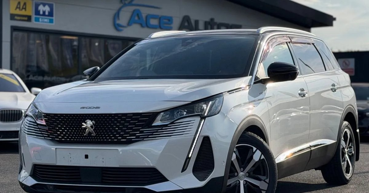 2021 Peugeot 5008