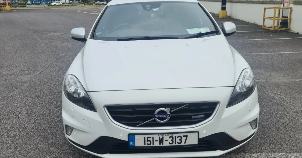 2015 Volvo V40