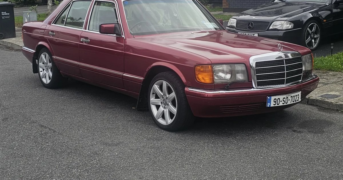 1990 Mercedes-Benz S-Class W126