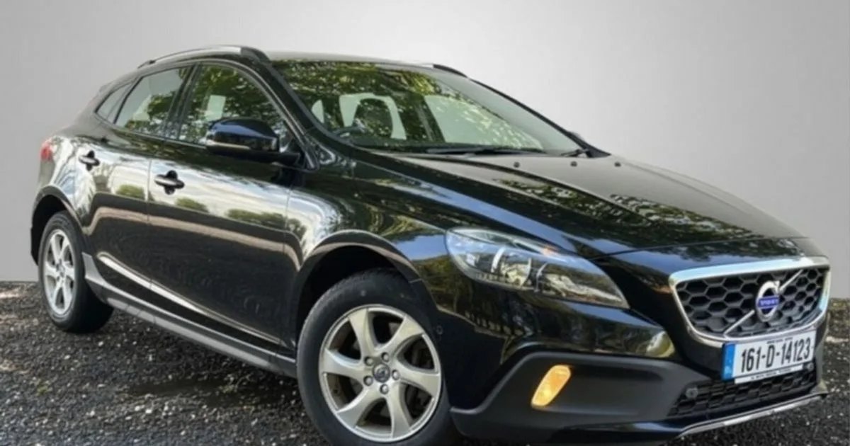 2016 Volvo V40