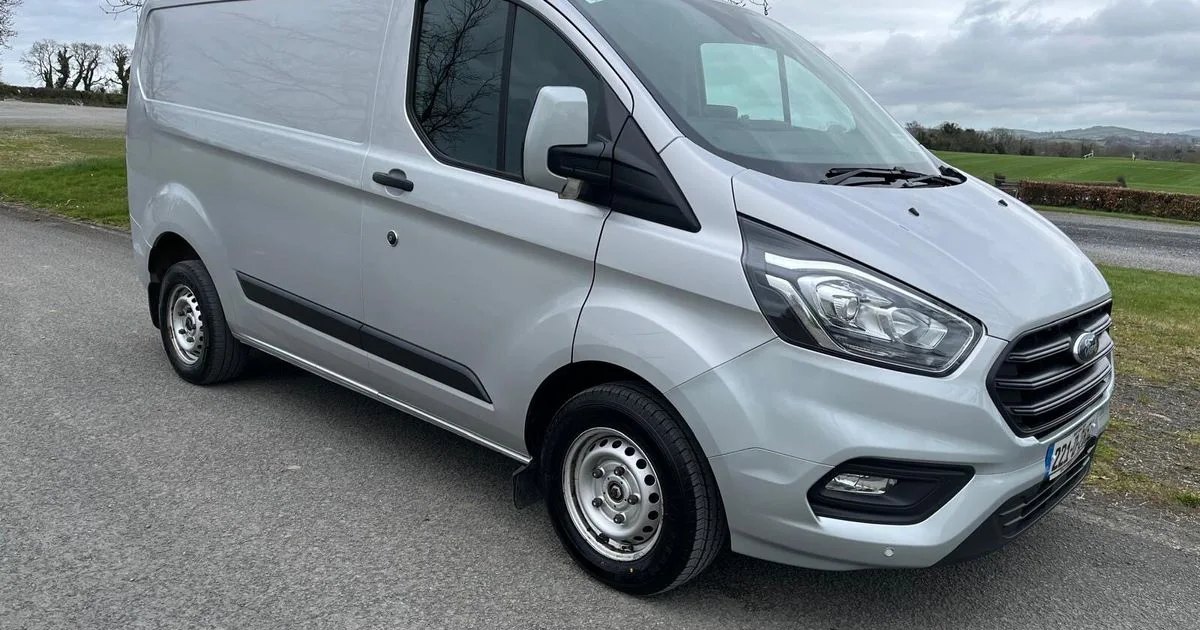 2022 Ford Transit Custom
