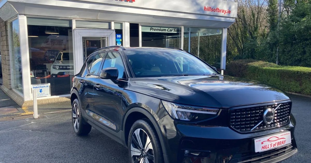 2022 Volvo XC40