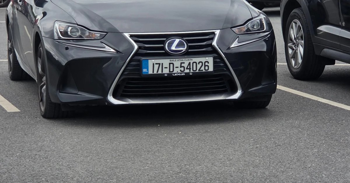 2017 Lexus IS