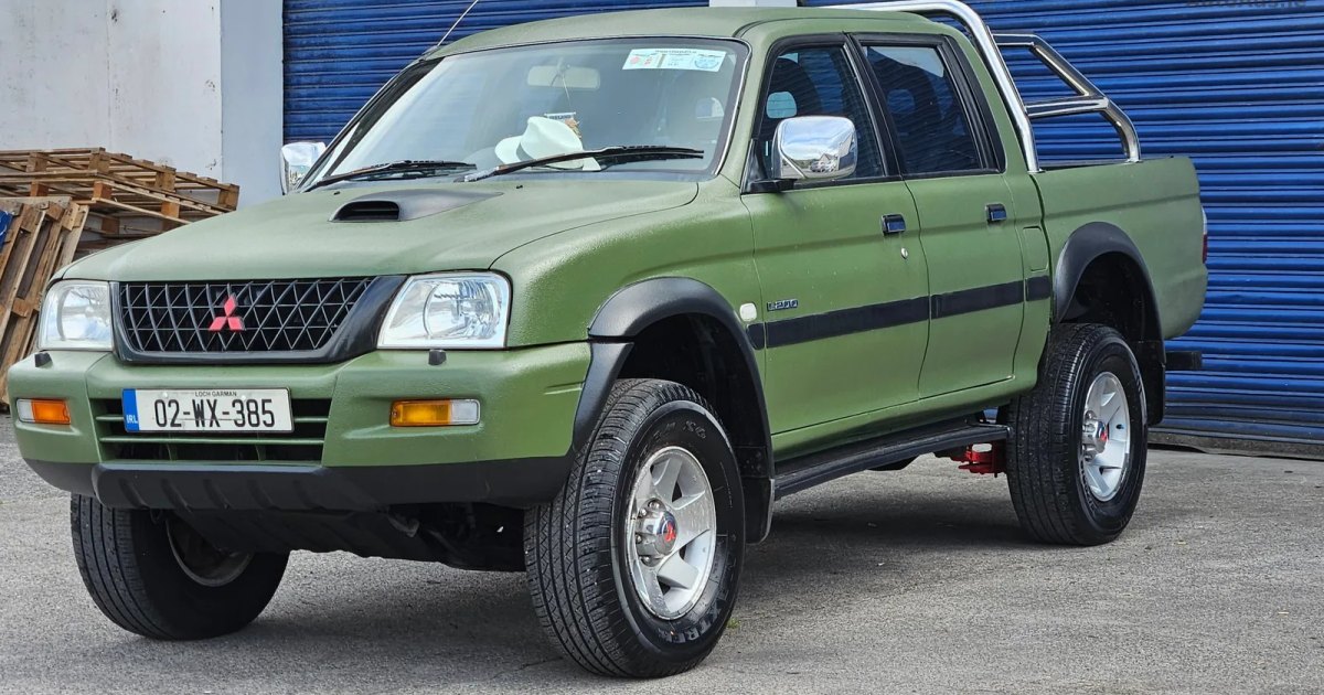2002 Mitsubishi L200