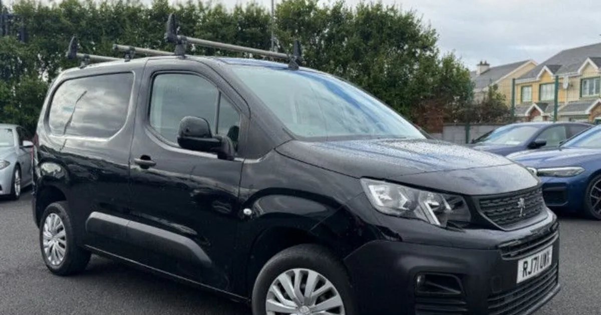 2022 Peugeot Partner