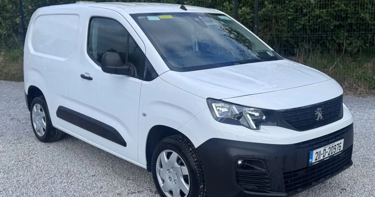 2021 Peugeot Partner
