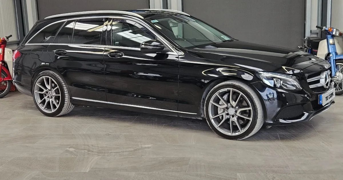 2016 Mercedes-Benz C-Class