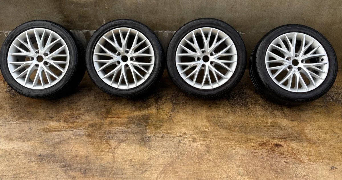 Auto part for sale