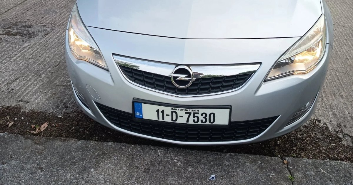 2011 Opel Astra