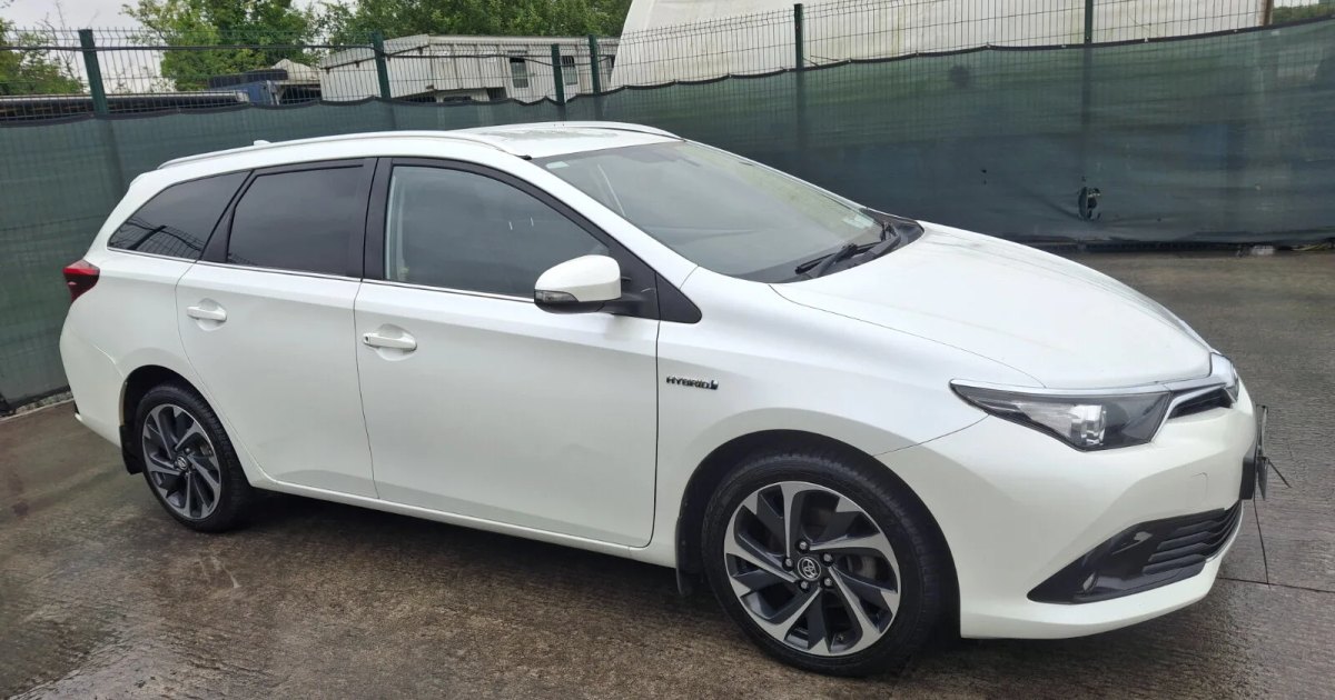 2015 Toyota Auris