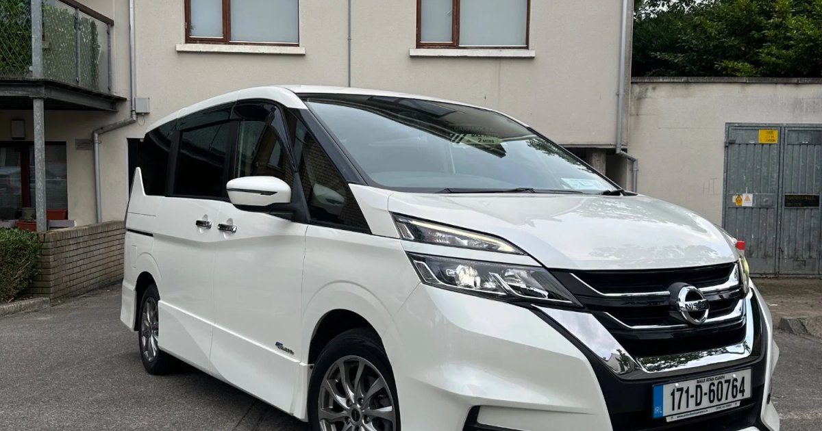 2017 Nissan Serena