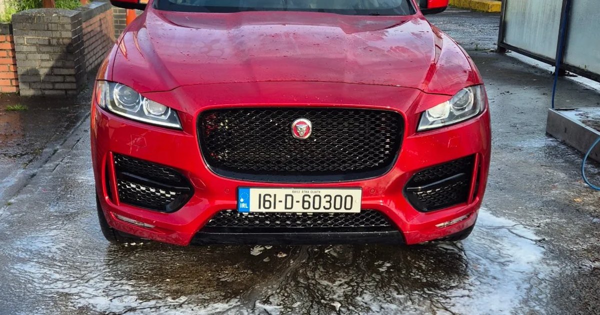 2016 Jaguar F-Pace