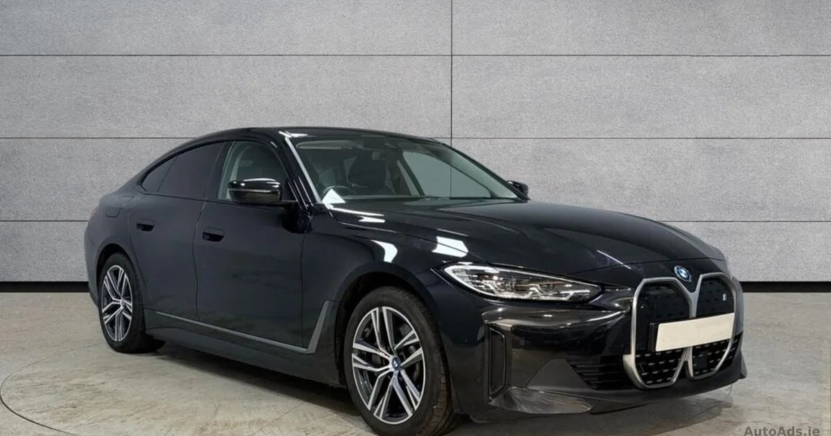 2022 BMW i4