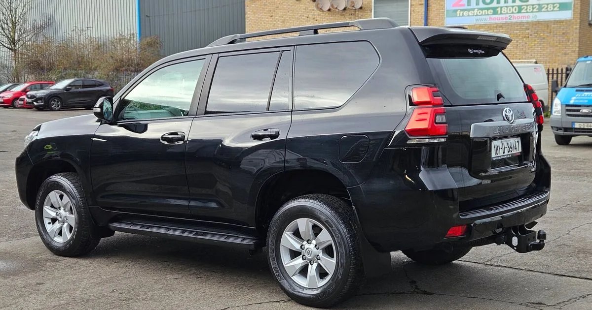 2018 Toyota Land Cruiser