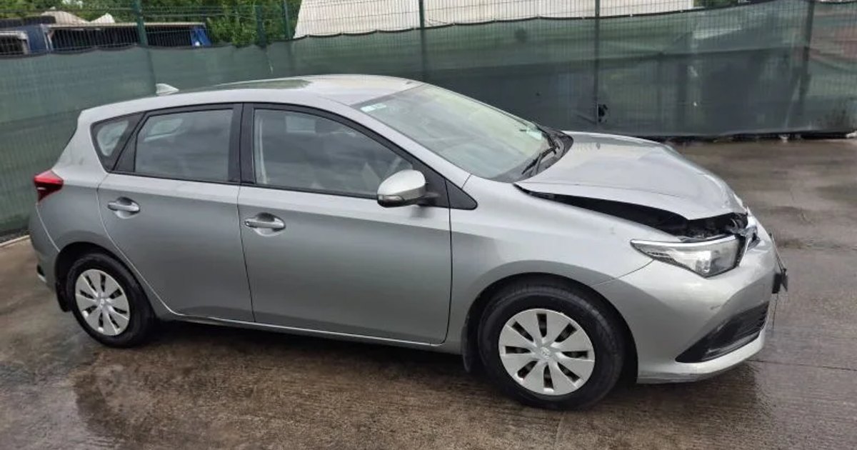 2016 Toyota Auris