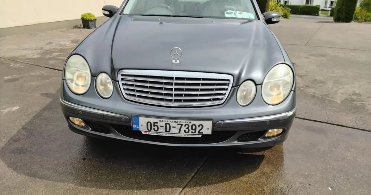2005 Mercedes-Benz E-Class
