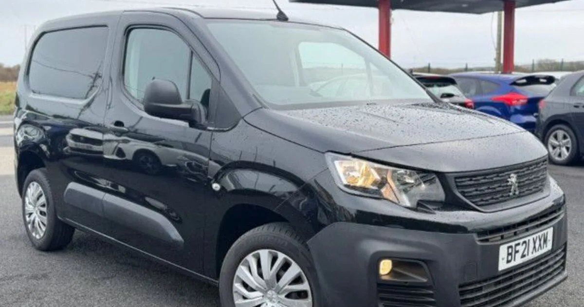 2021 Peugeot Partner