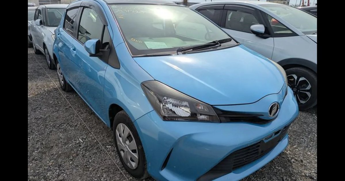 2015 Toyota Vitz