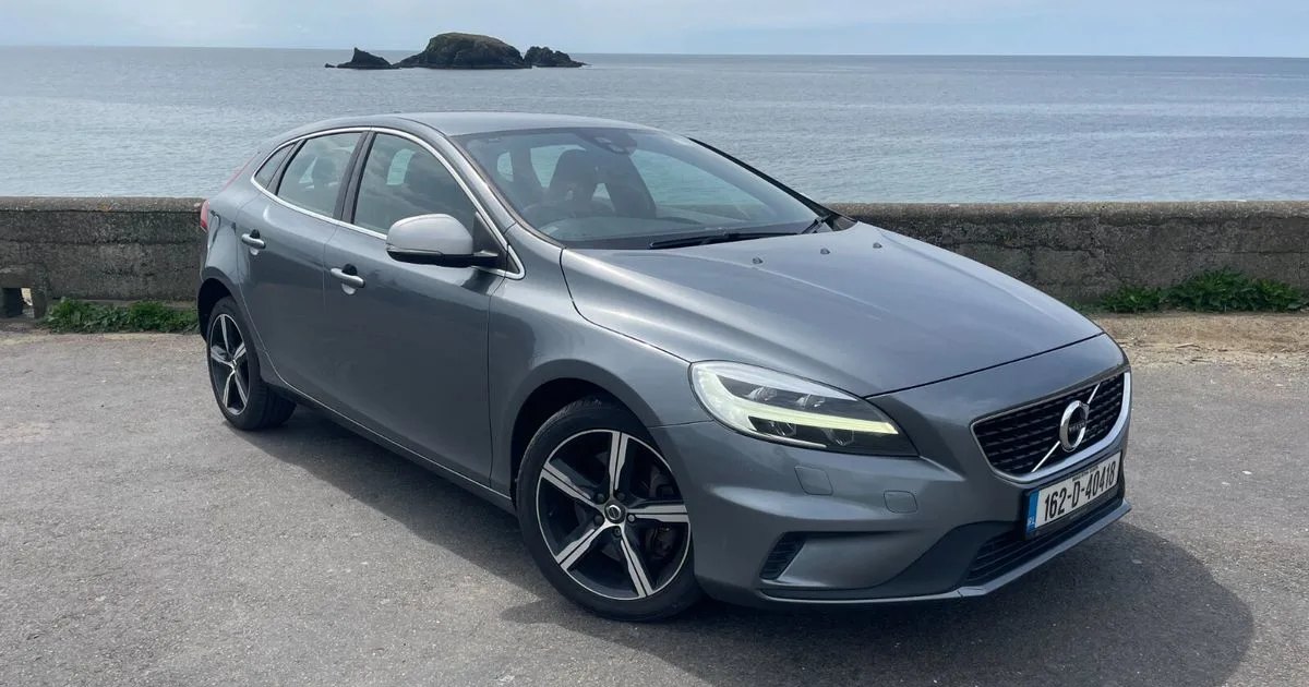 2016 Volvo V40