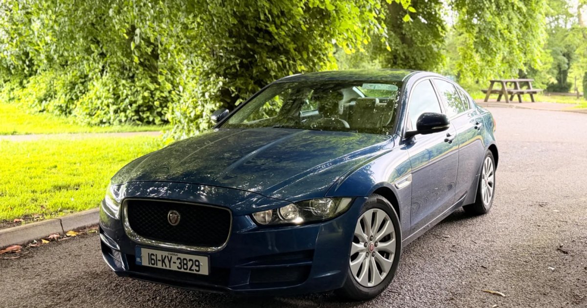 2016 Jaguar XE