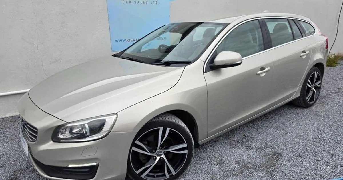 2017 Volvo V60
