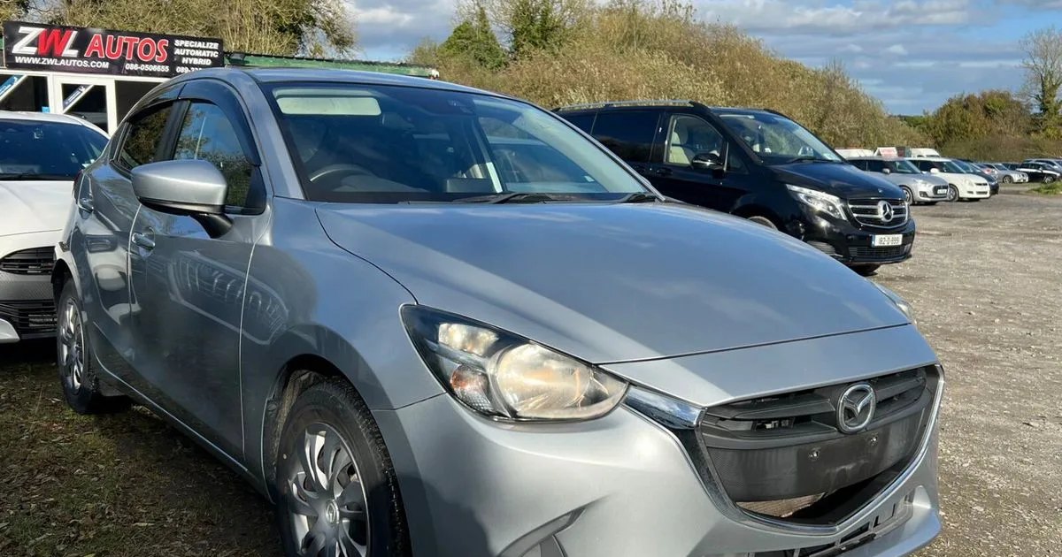 2016 Mazda Demio
