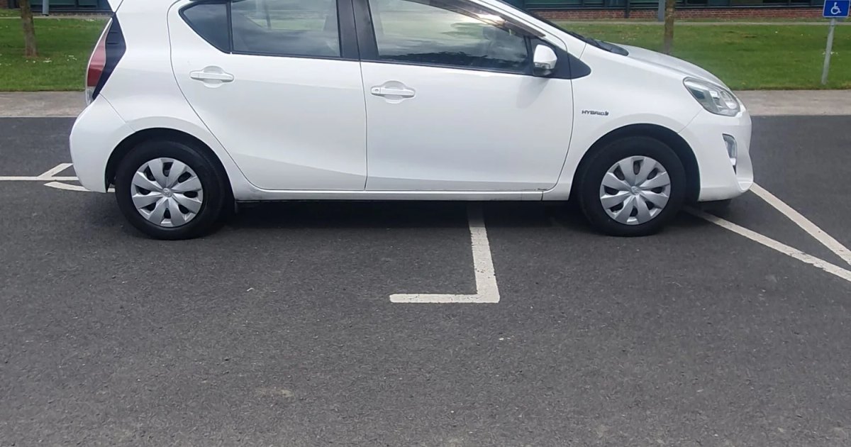2016 Toyota Aqua