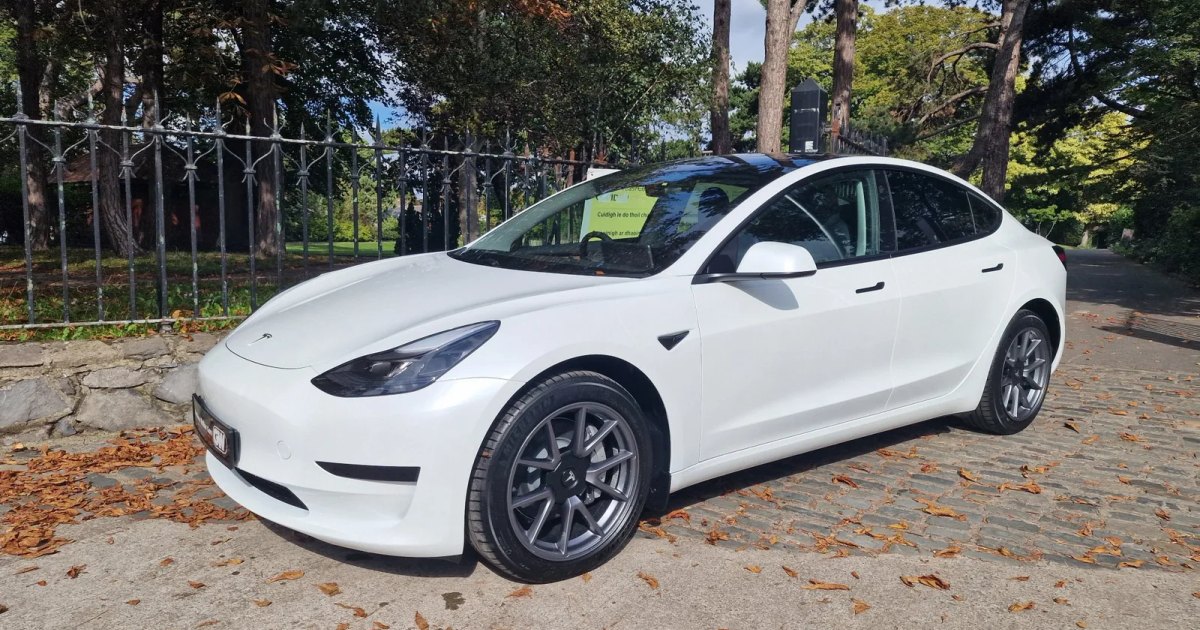 2023 Tesla Model 3