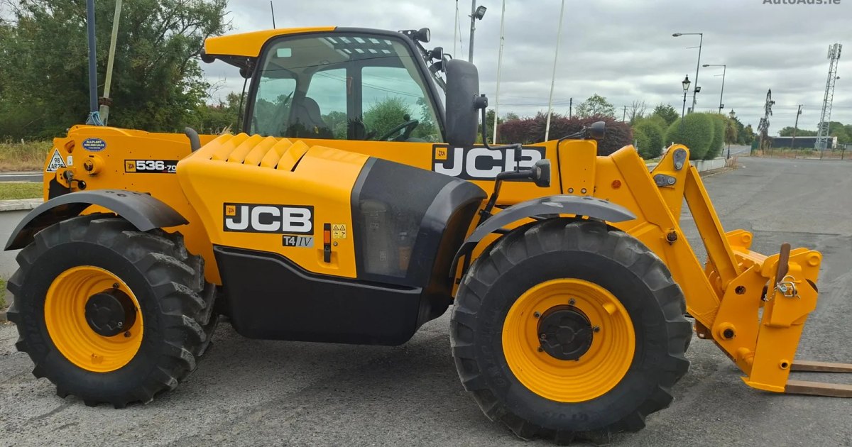 2017 JCB Teleporters