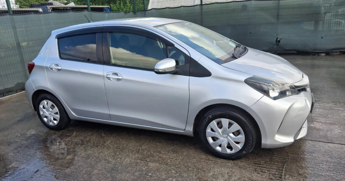 2016 Toyota Vitz