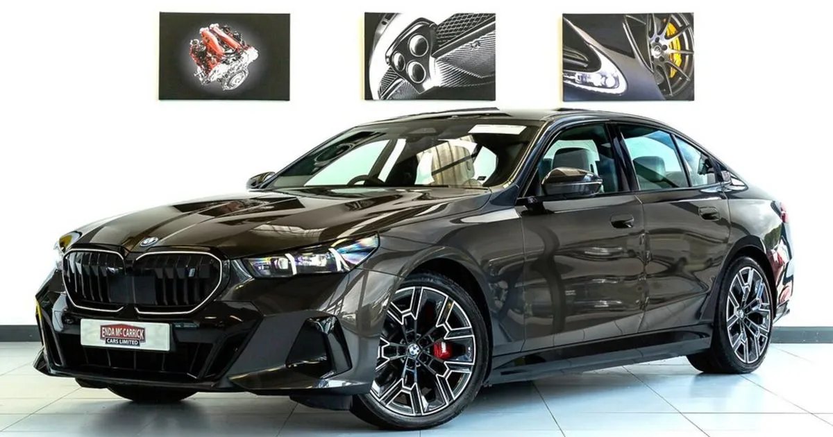 2025 BMW i5