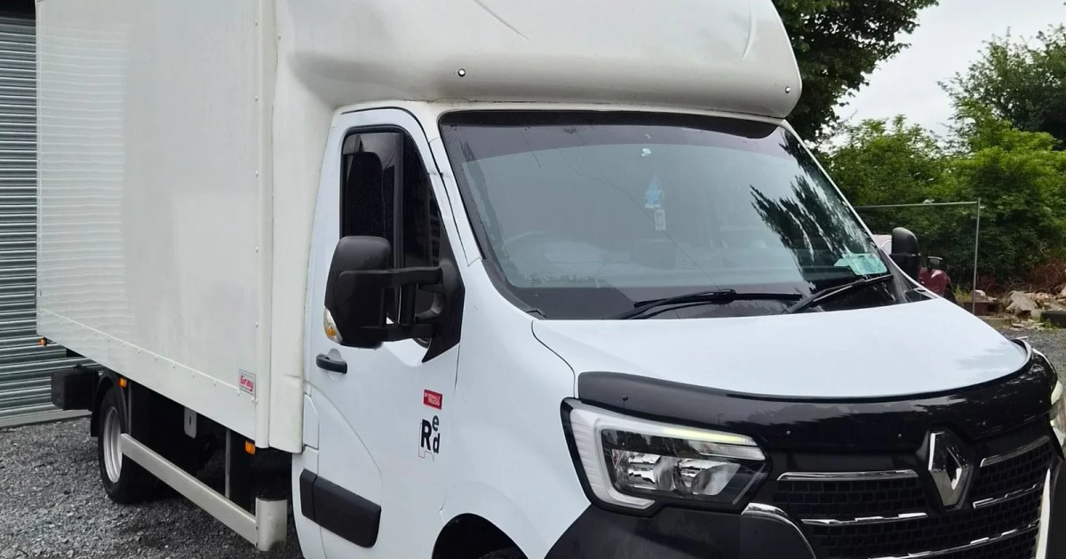 2021 Renault Master