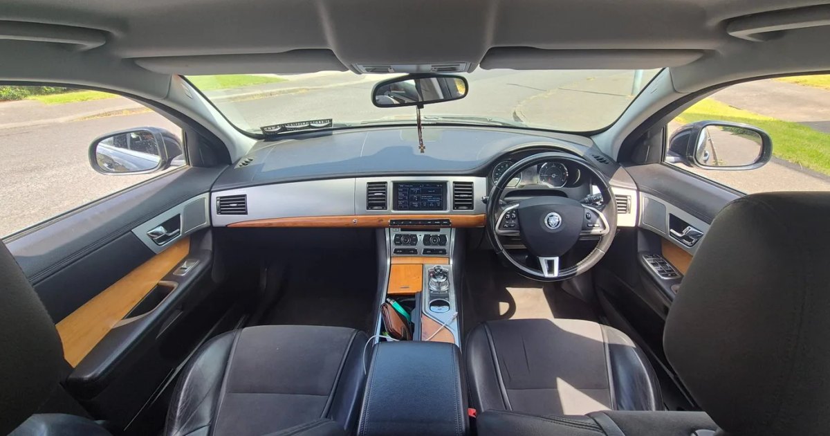 2012 Jaguar XF