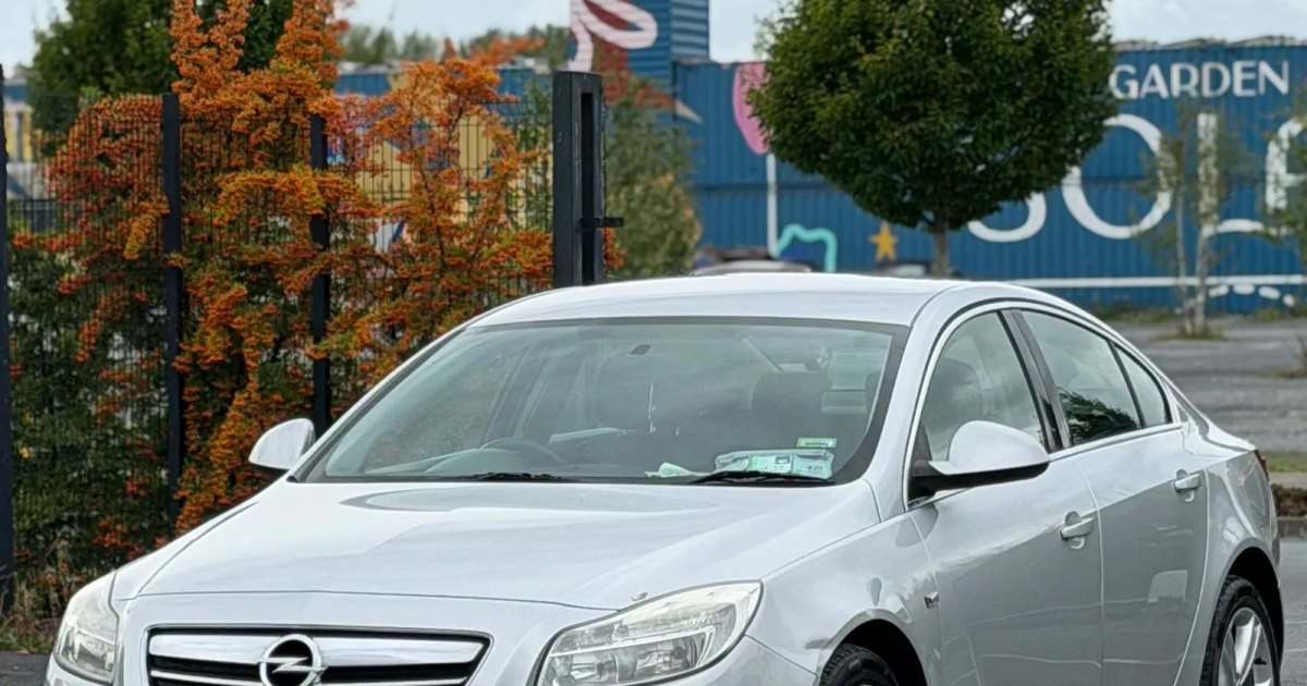 2012 Opel Insignia