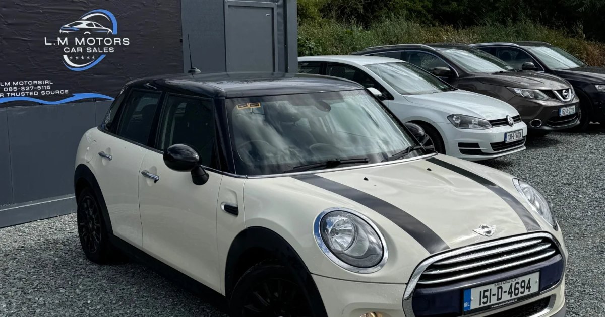 2015 MINI Cooper