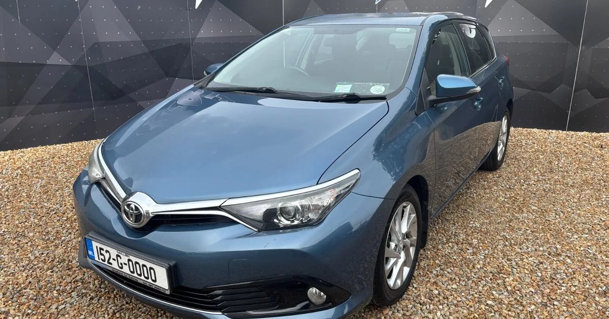 2015 Toyota Auris