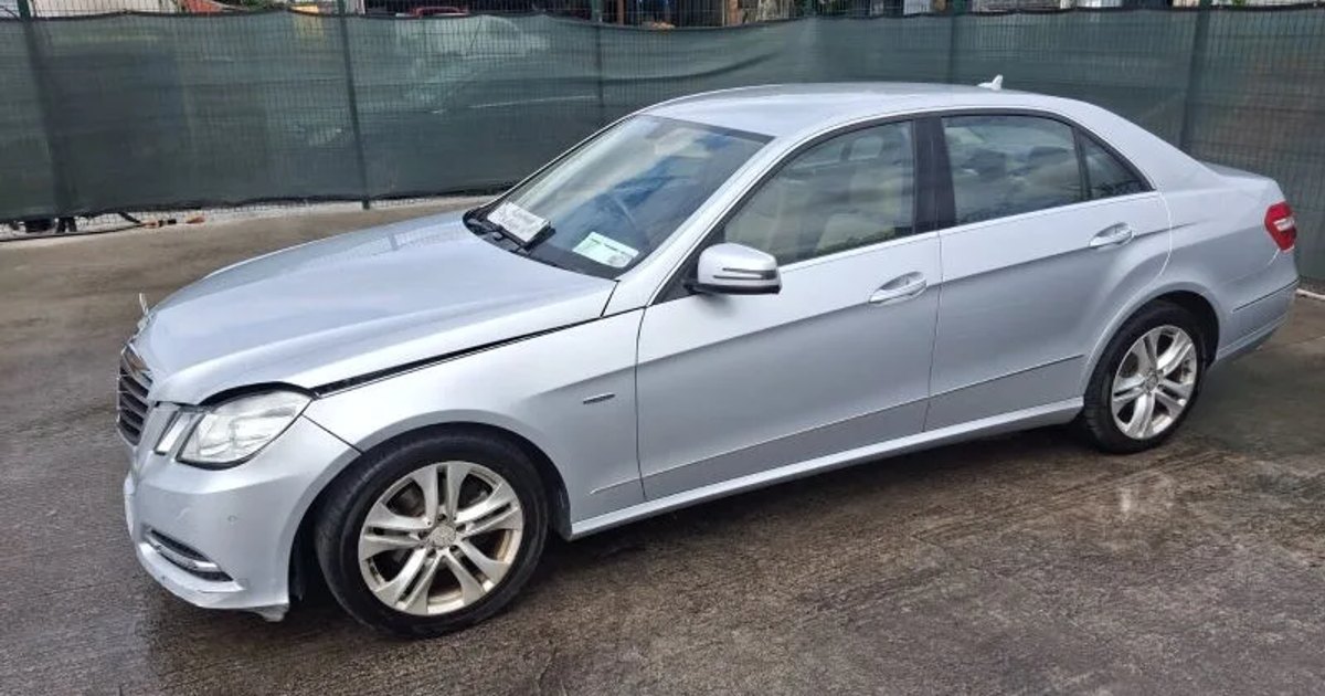 2012 MERCEDES E-Class